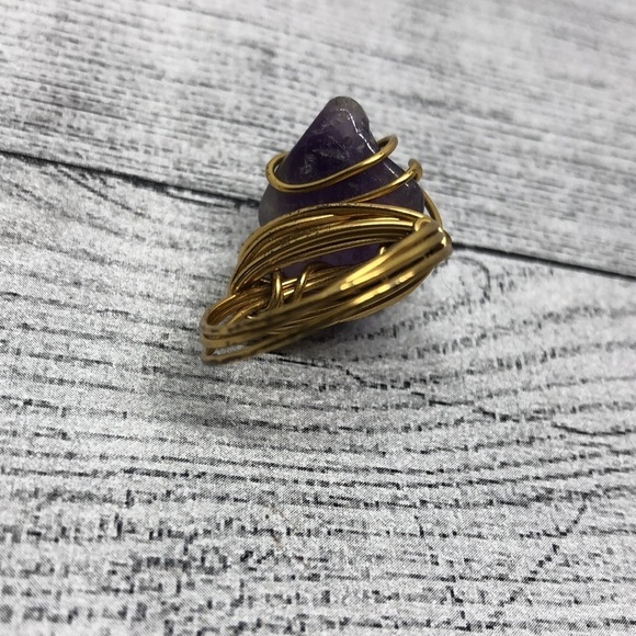 Artisan handmade rustic handcrafted chunky amethyst wire wrap statement ring. - Picture 3 of 6